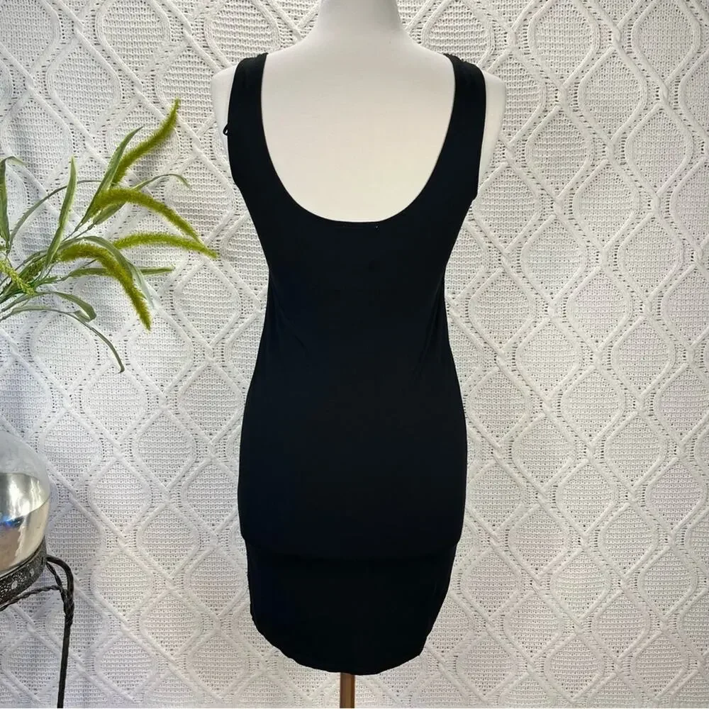 NWT ROMEO & JULIET COUTURE Black Gold Beaded Stretch Glam Mini‎ Dress Sz Medium